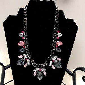 Statement necklace